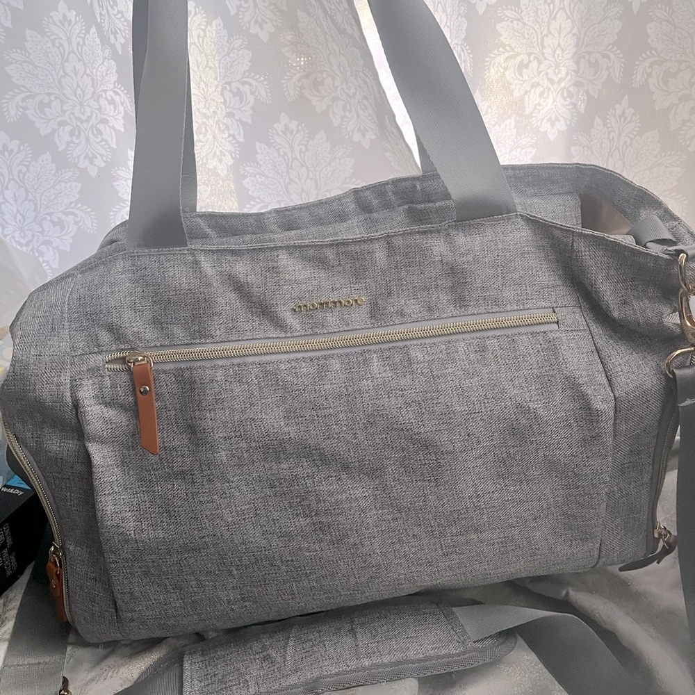 Mommore gray diaper bag like new